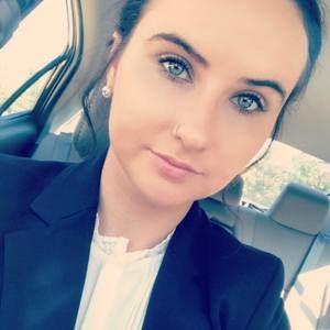 Meet your Posher, Brooke